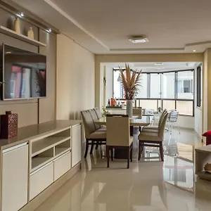 https://apartamento-na-rua-3500-50m-da-praia-em-balnerio-cambori-p825.santa-catarina-brasil.com